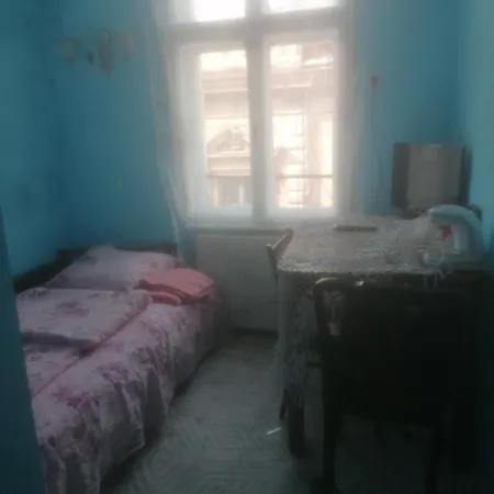 La Doi Pasi De Biserica Neagra 3* Brașov